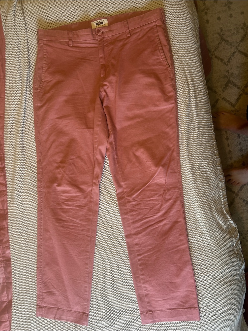Men’s Joseph Abboud Mauve Chino Pants